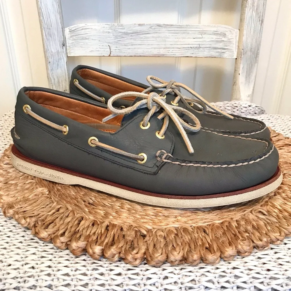 Sperry Gold Cup Authentic Original 2-Eye Boat Shoe Size 10